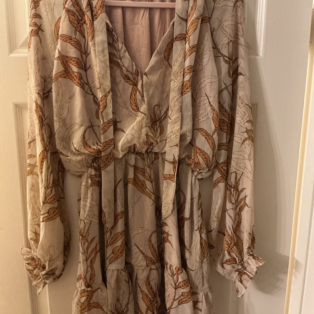 Aakaa Long Sleeve Feather Print Dress - Cream and Brown